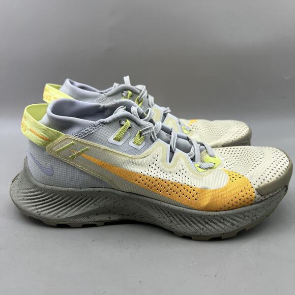 Nike Pegasus Trail 2 Running Shoes Women Size 6.5 Gray Yellow Comfort Sneakers - Picture 1 of 8